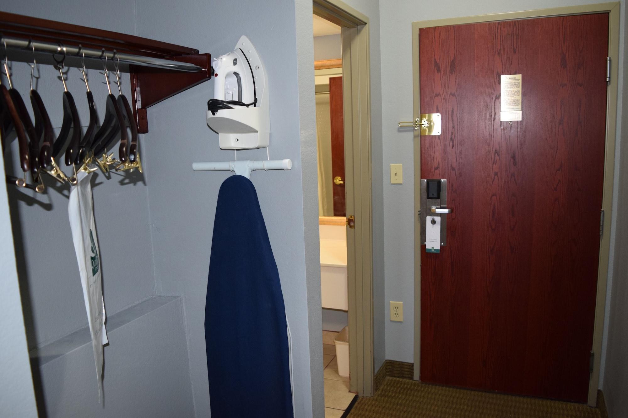Quality Suites Maumelle - Little Rock Nw Экстерьер фото