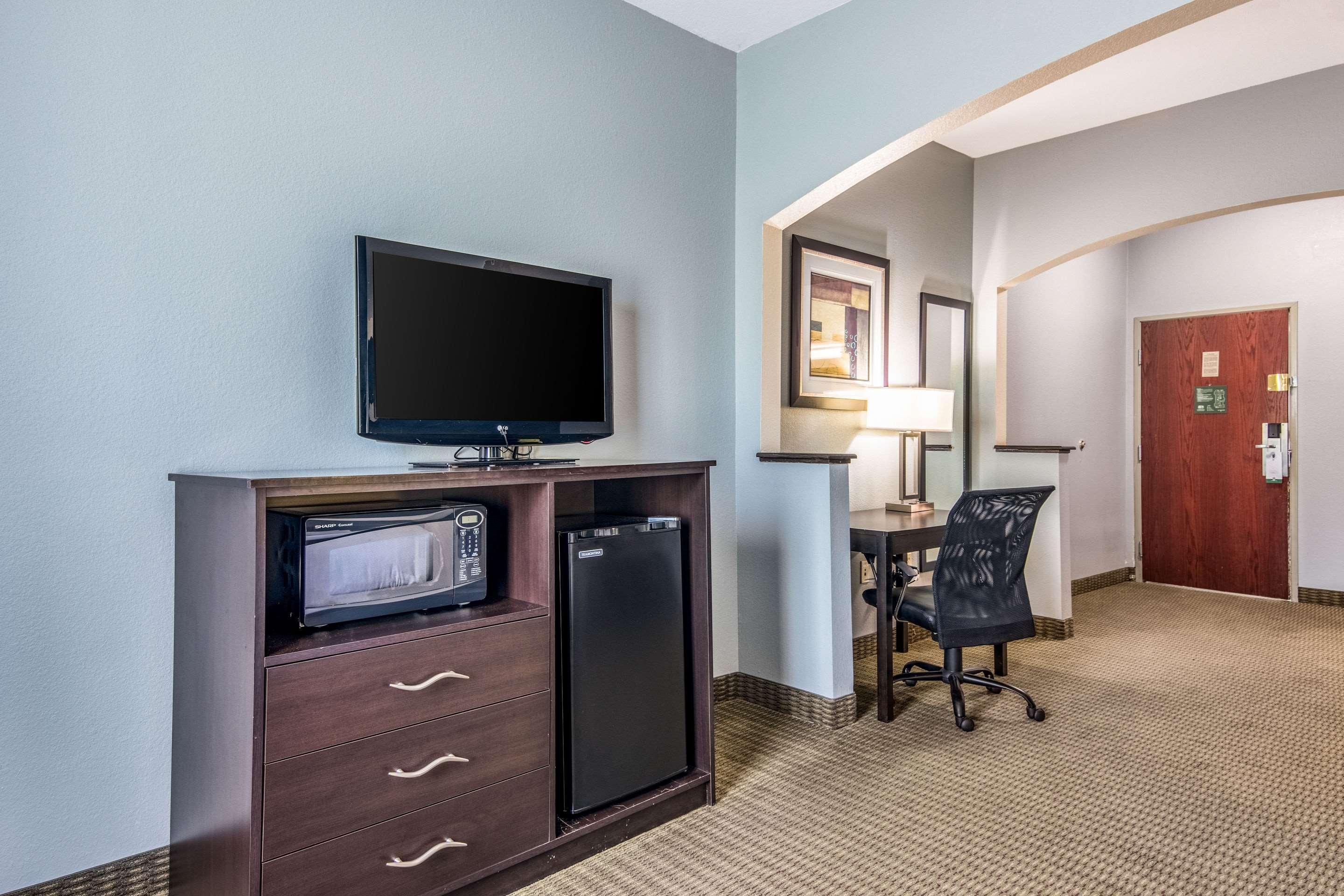 Quality Suites Maumelle - Little Rock Nw Экстерьер фото