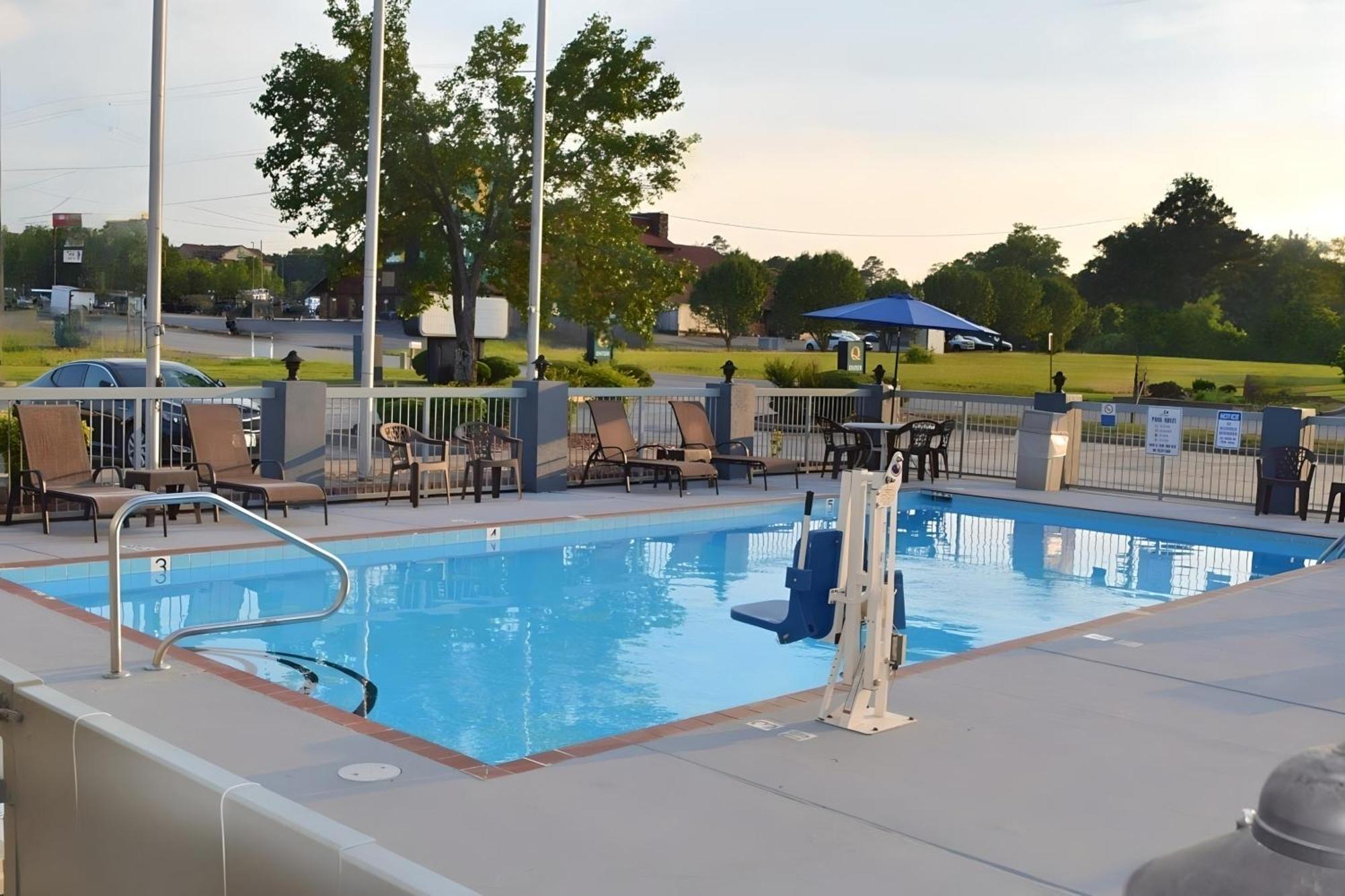 Quality Suites Maumelle - Little Rock Nw Экстерьер фото
