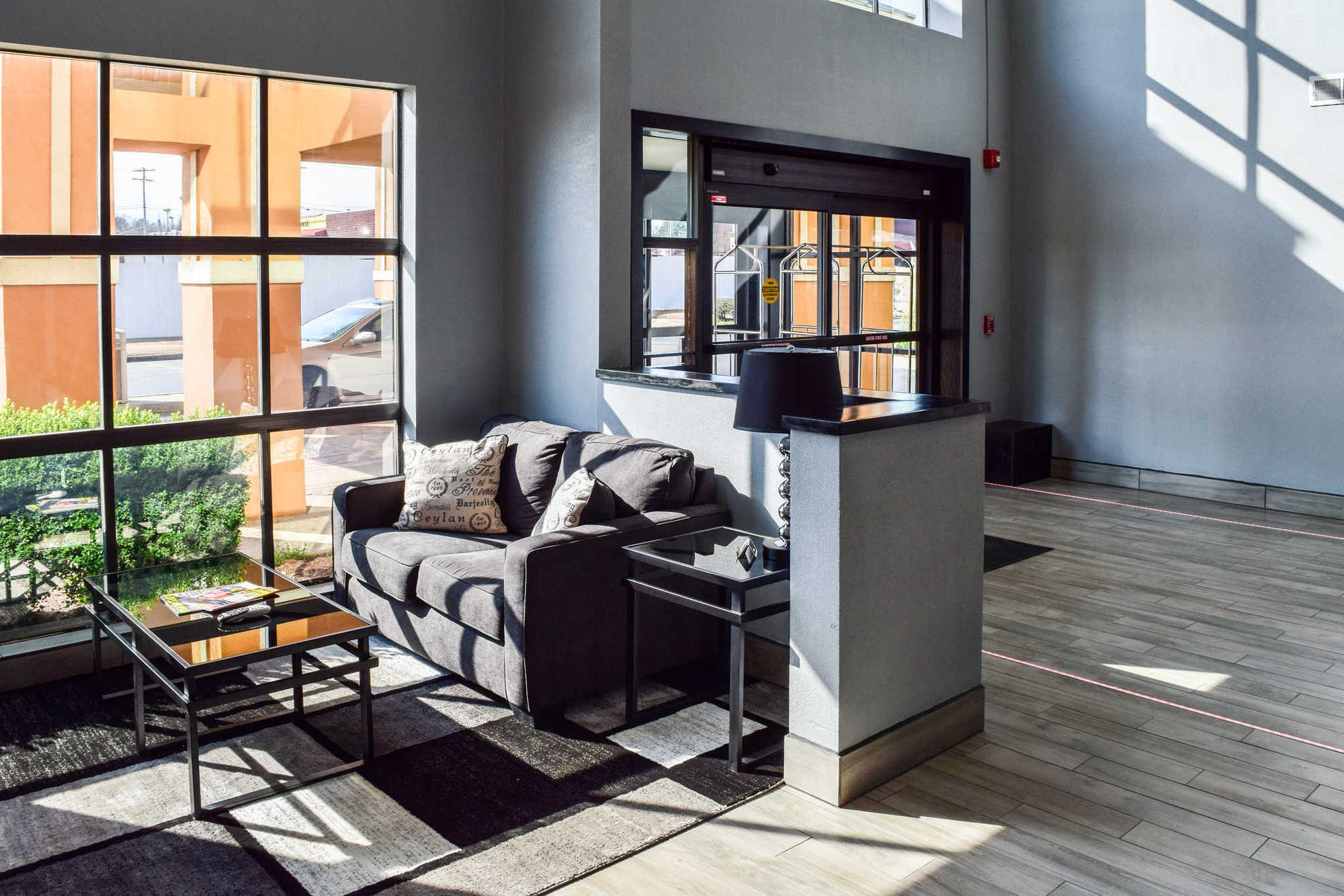 Quality Suites Maumelle - Little Rock Nw Интерьер фото